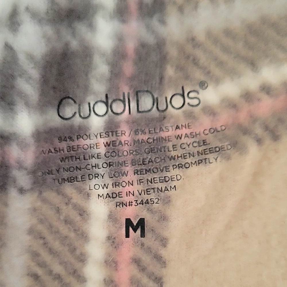 Gray V-Neck Shirt with Pocket - Picture 5 of 6